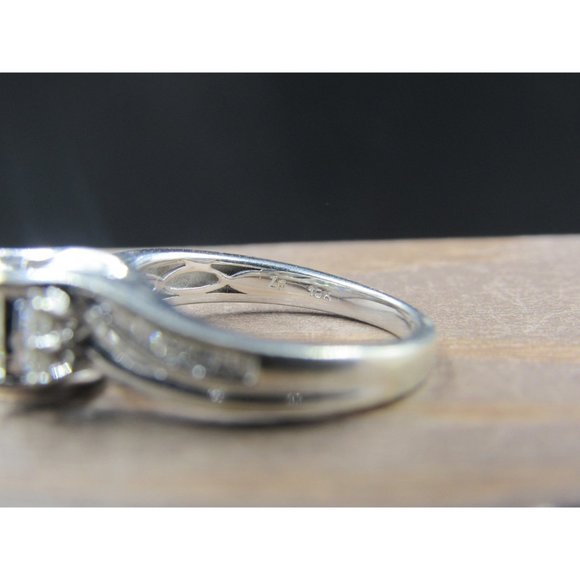Size 6.5 10K White Gold 2.4 Total Carat Weight Of Natural Diamonds Band Ring - Picture 7 of 10